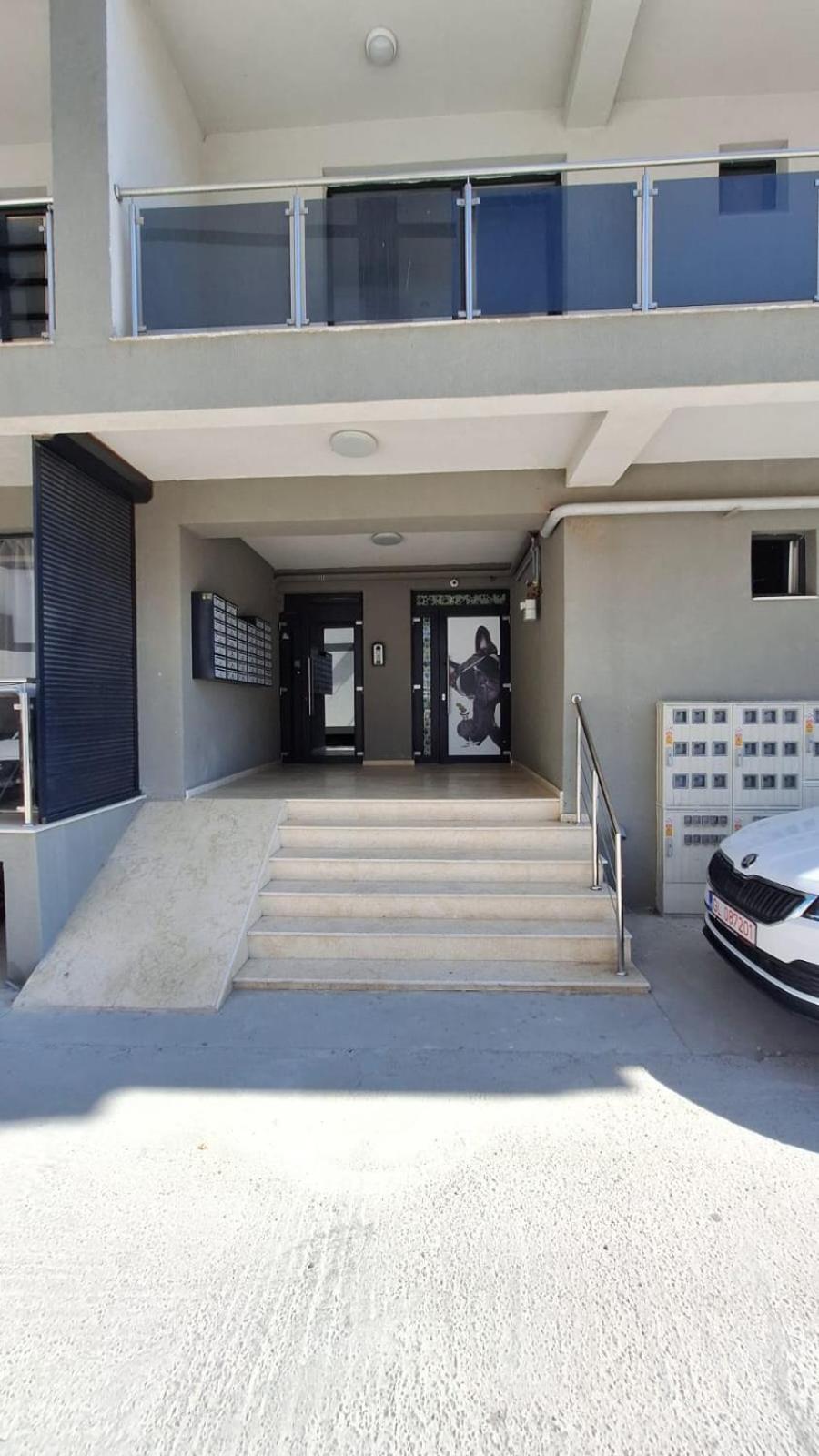 Apartament Nina Apartment นาโวดาริ ภายนอก รูปภาพ
